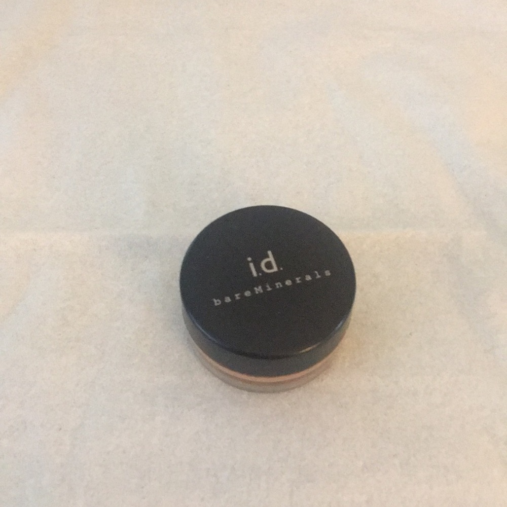 Bare minerals all over face color/bronzer